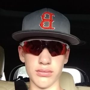 Meet your Posher, Charles